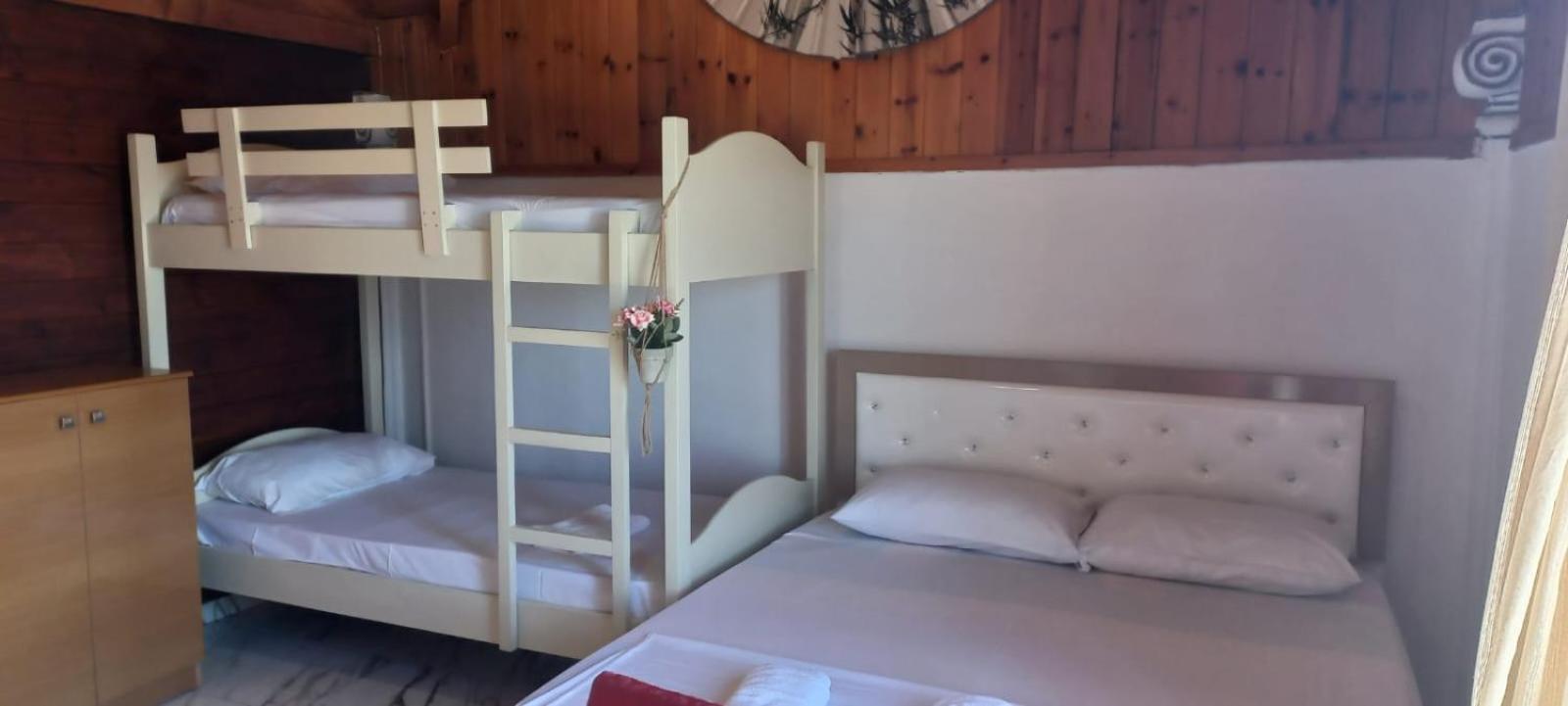 Willa Novruzi Complex Wlora Zewnętrze zdjęcie